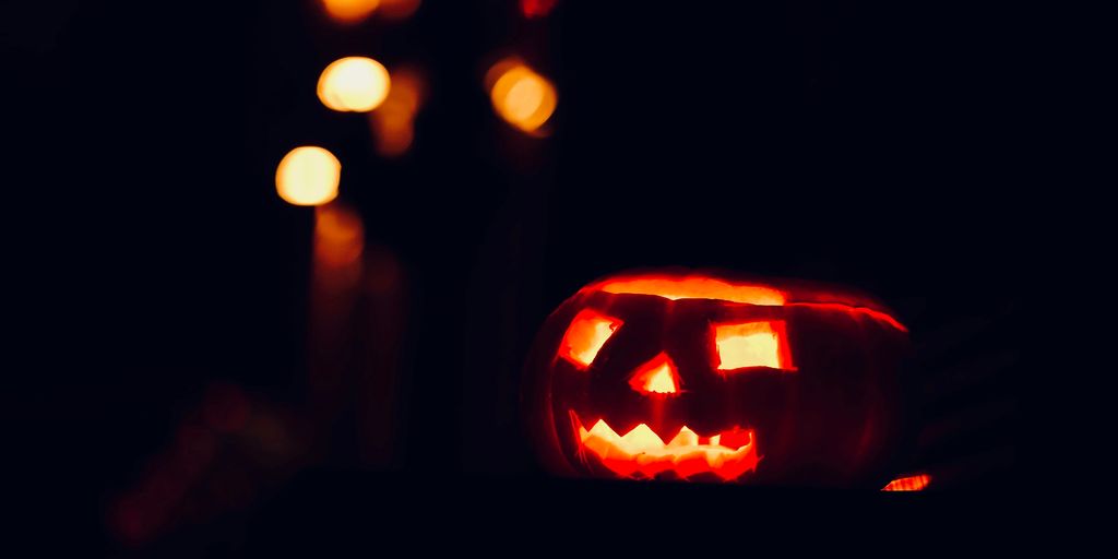 jack o lantern with light